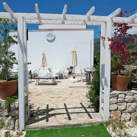 Szálloda Sea Garden 3*