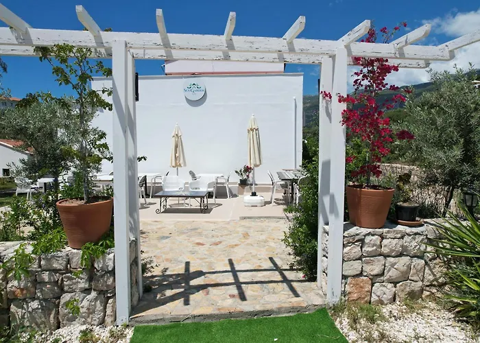 Otel Sea Garden 3*