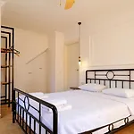 Sea Garden 3*
