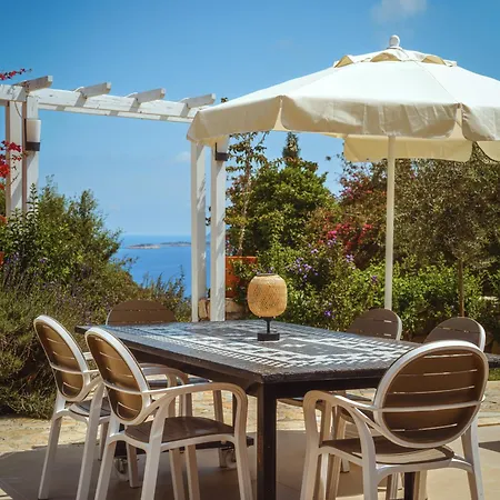 Sea Garden 3*
