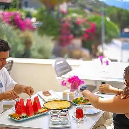 Sea Garden 3* Kas